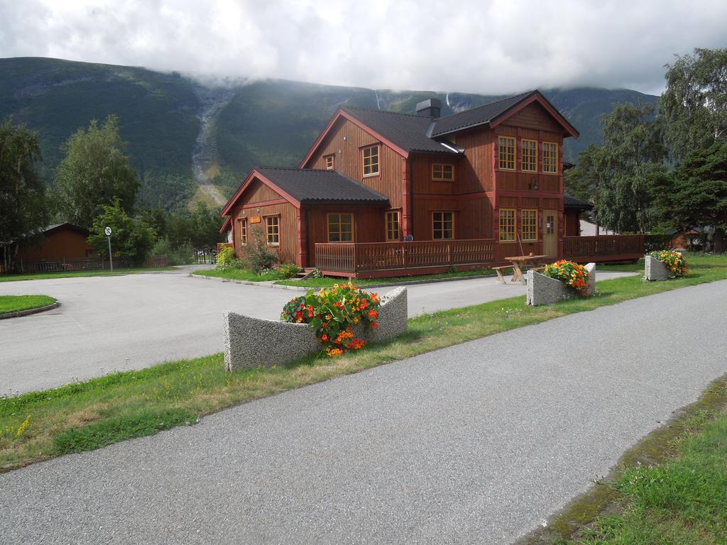 Hotel Skjåk Turistheim Exterior foto